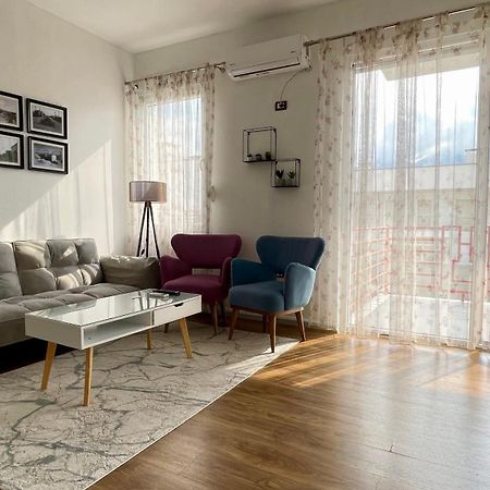 Apartmán 21° Bs Pazari City Center Comfort Tirana Exteriér fotografie